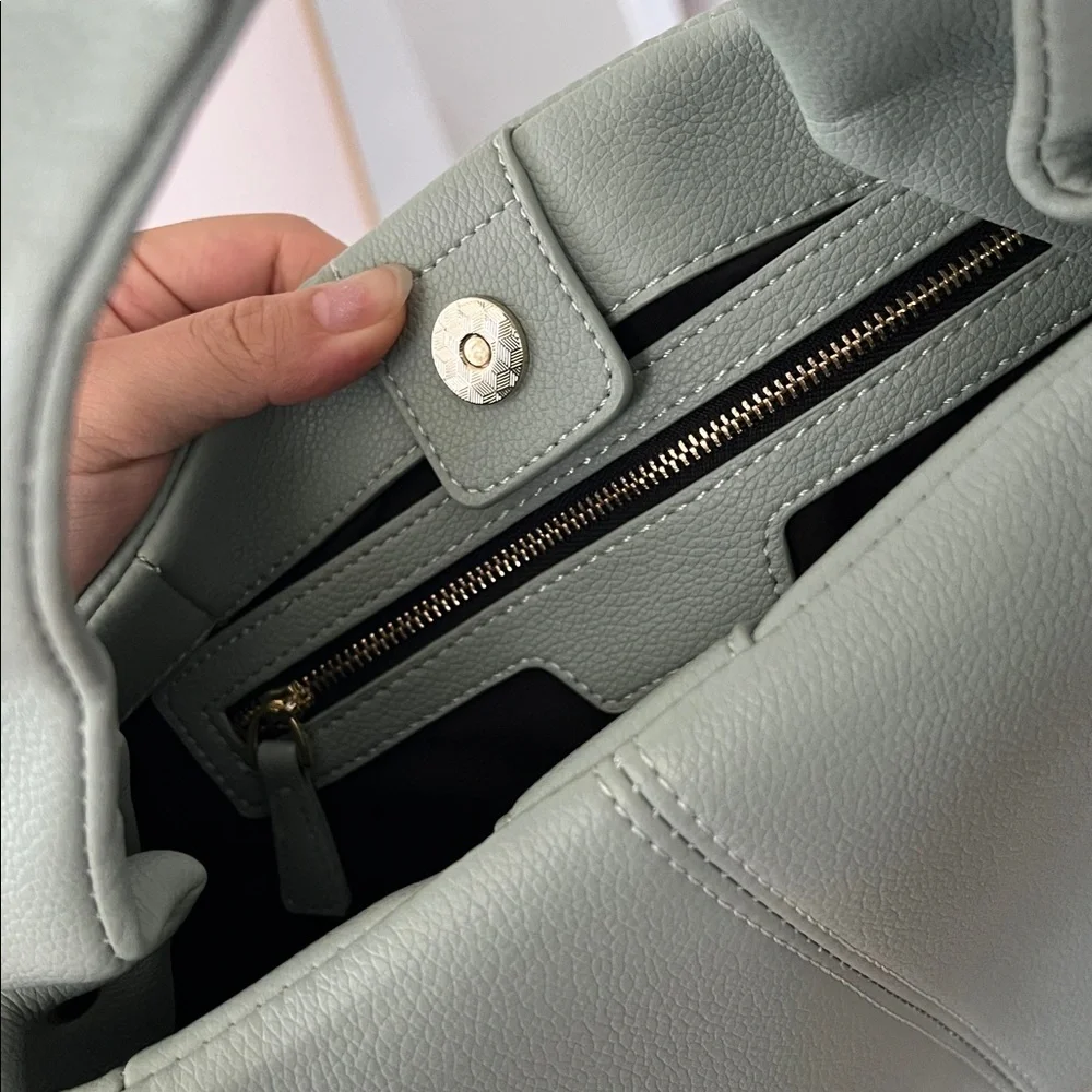 None adjustable silhouette